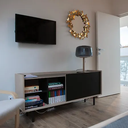 High-q بيت للعطل