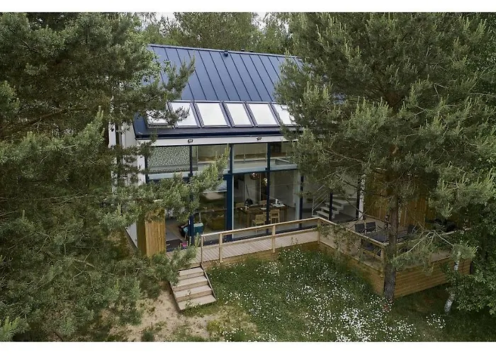 High-q * Kowalewo (Wejherowo)